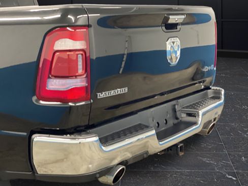 Used 2022 RAM 1500 Laramie AWD/4WD image 42
