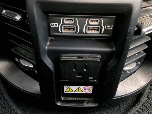 Used 2021 RAM 2500 Laramie image 25