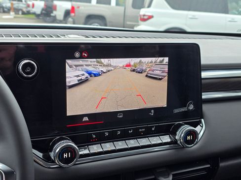 New 2026 GMC Canyon Elevation w/ Convenience Package image 21