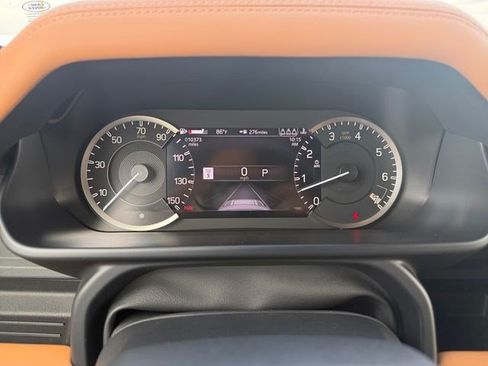 Used 2023 Land Rover Defender 110 X AWD/4WD image 14
