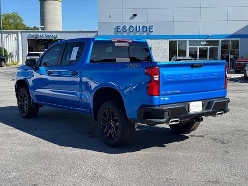 Used 2025 Chevrolet Silverado 1500 LT Trail Boss w/ Convenience Package II AWD/4WD image 5