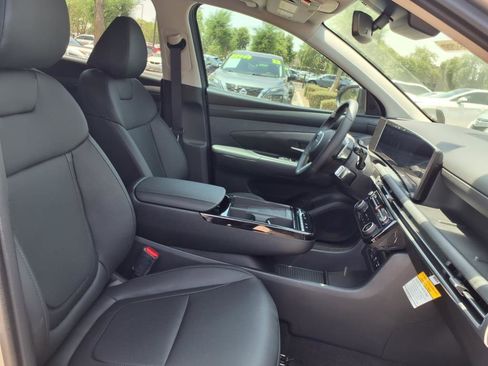 Used 2025 Hyundai Tucson SEL AWD/4WD image 7