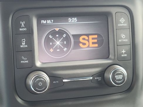 Used 2024 RAM 1500 Big Horn image 18