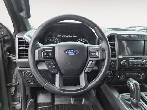 Used 2018 Ford F150 XLT w/ Equipment Group 302A Luxury AWD/4WD image 13