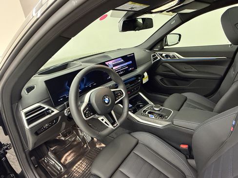 New 2026 BMW i4 eDrive40 w/ M Sport Package RWD image 4