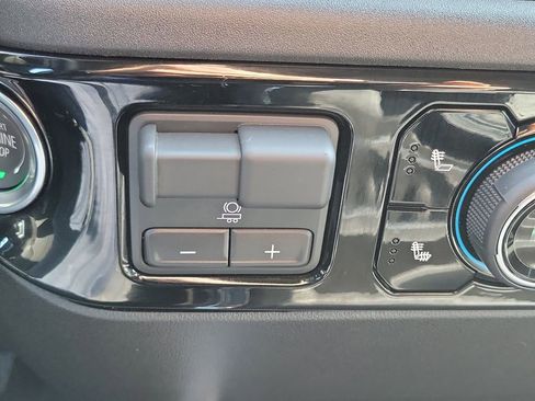 Used 2026 Chevrolet Silverado 2500 LT w/ All Star Edition image 13