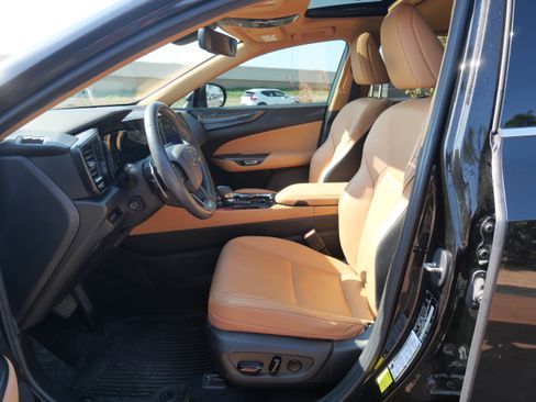 Used 2023 Lexus NX 350 AWD w/ Premium Package image 8