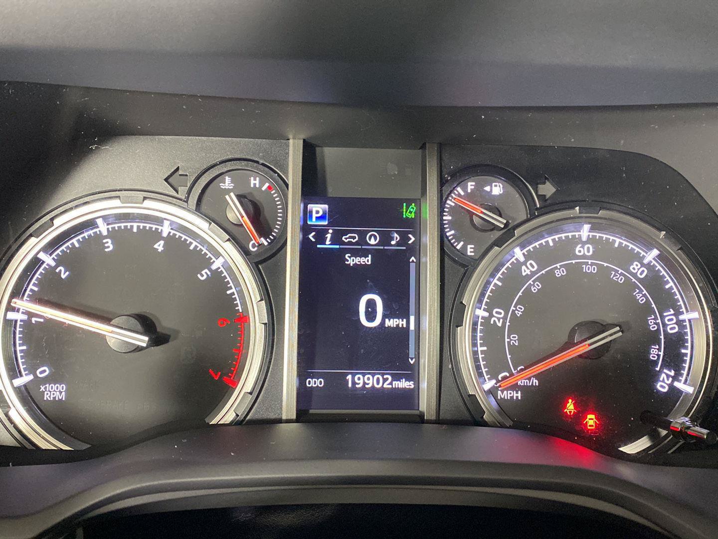 Used 2024 Toyota 4Runner TRD Off-Road Premium w/ Moonroof Package AWD/4WD image 10