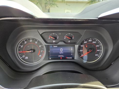 Used 2021 Chevrolet Camaro LT RWD image 16