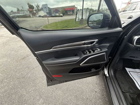 Used 2024 Kia Telluride EX X-Line AWD/4WD image 13