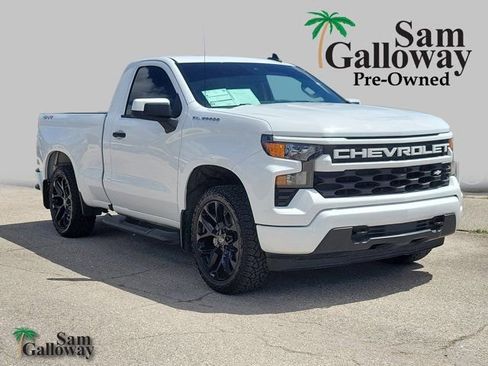 Used 2022 Chevrolet Silverado 1500 W/T w/ WT Value Package image 1