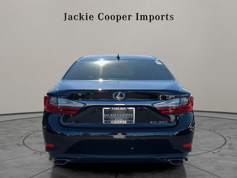 Used 2017 Lexus ES 350 image 4