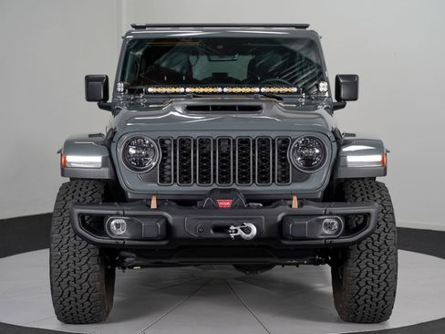 Used 2025 Jeep Wrangler Unlimited Rubicon 392 AWD/4WD image 10