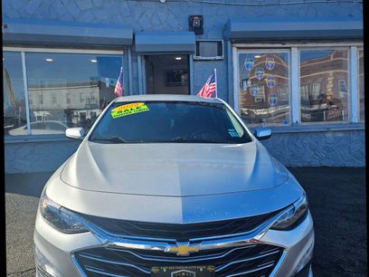 Used 2022 Chevrolet Malibu LT
