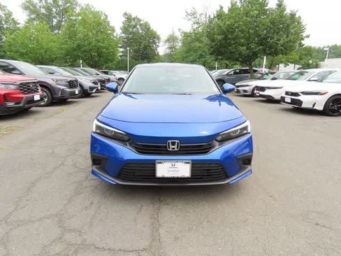 Used 2023 Honda Civic EX image 6