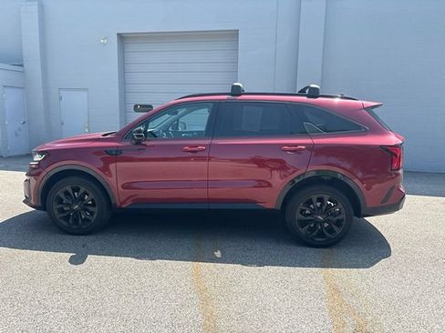 Used 2023 Kia Sorento SX AWD/4WD image 6