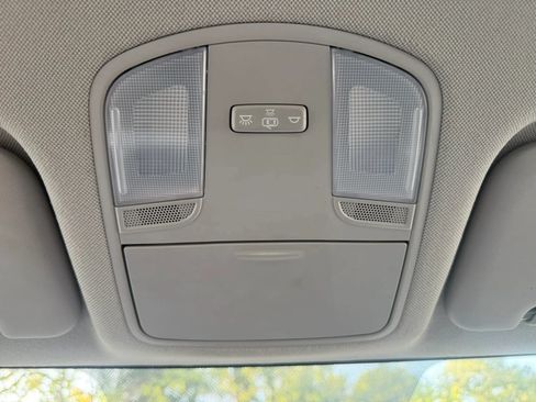 Used 2018 Hyundai Elantra SEL FWD image 21