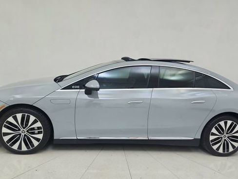 Used 2024 Mercedes-Benz EQE 350+ 4MATIC Sedan image 10