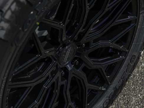 New 2025 Ford F150 Lightning Platinum image 34