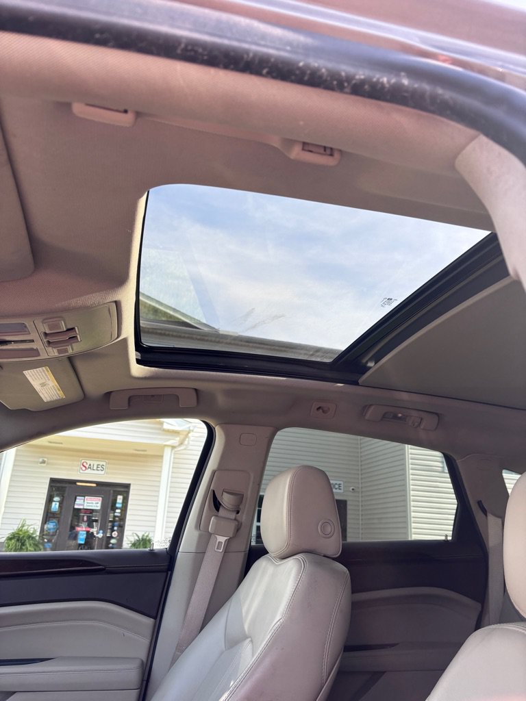 Used 2014 Cadillac SRX Luxury FWD image 15