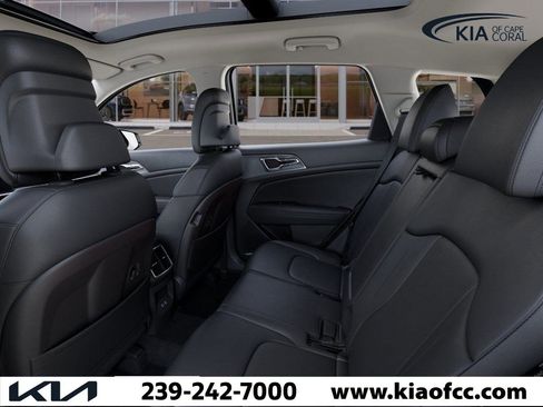 New 2026 Kia Sportage EX w/ EX Panorama Roof Package image 18