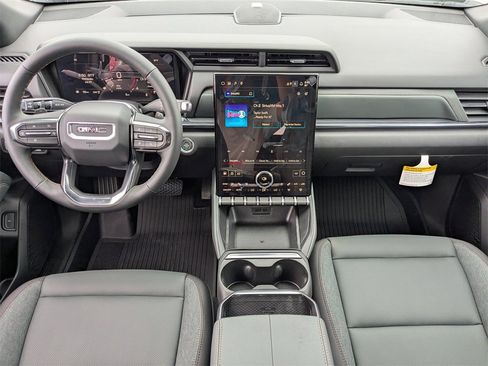 New 2026 GMC Terrain AT4 w/ Convenience Package III image 15