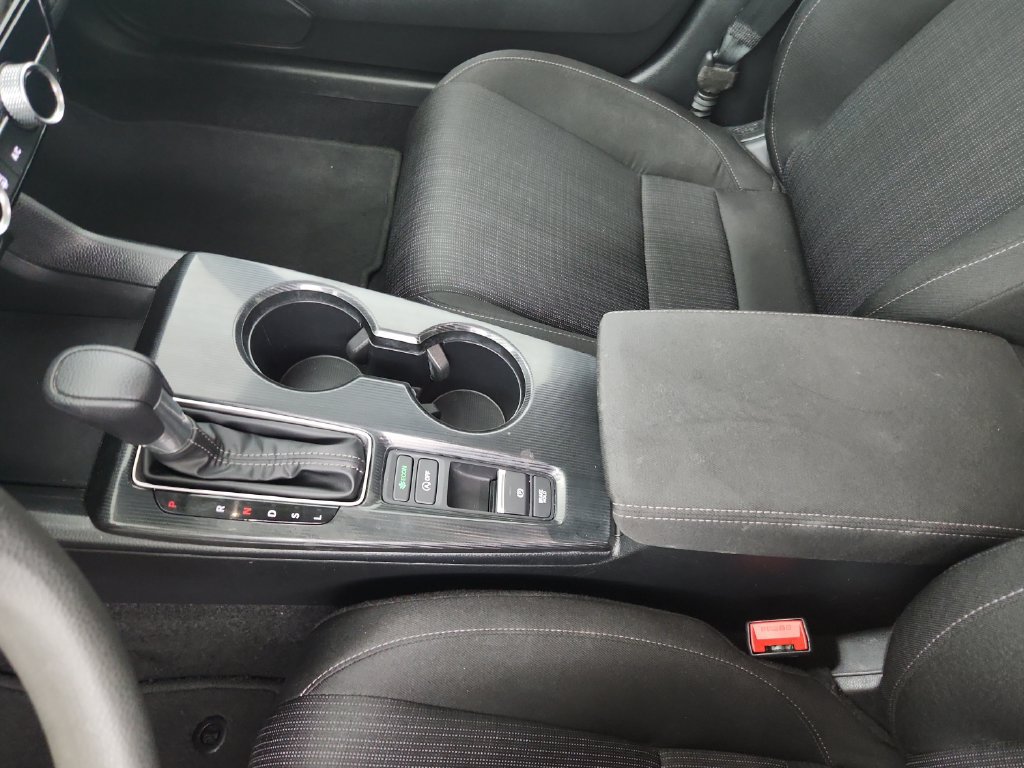 Used 2025 Honda Civic LX image 30