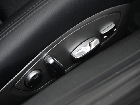 Used 2016 Porsche Cayman image 23