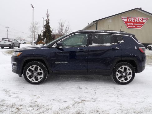 Used 2020 Jeep Compass Limited image 28