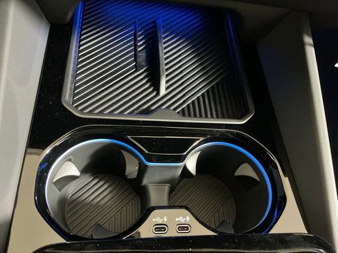 New 2026 BMW M5 w/ Executive Package image 15