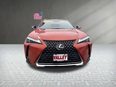 Used 2019 Lexus UX 200 w/ Accessory Package 2