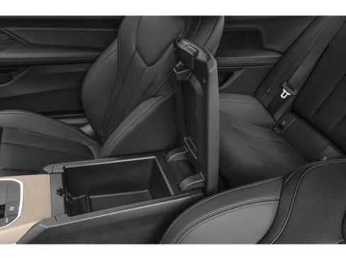Used 2026 BMW 430i xDrive Coupe w/ M Sport Package AWD/4WD image 31