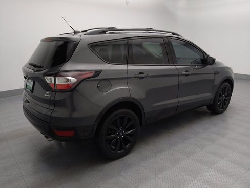 Used 2018 Ford Escape SE w/ SE Sport Appearance Package AWD/4WD image 10