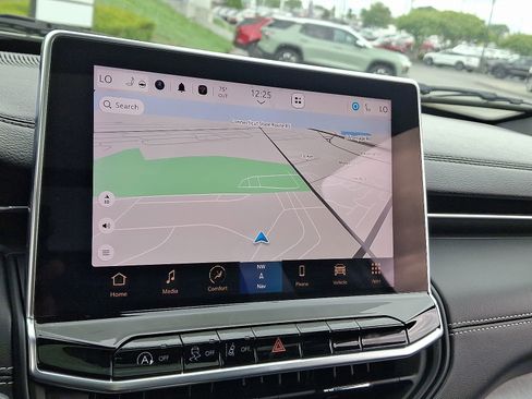 Used 2023 Jeep Compass High Altitude image 19