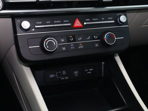 Used 2026 Hyundai Tucson SE FWD image 22