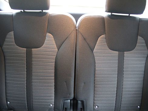 New 2026 Kia Sorento LX FWD image 47