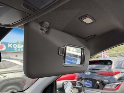 Certified 2023 Hyundai Kona SEL AWD/4WD image 35