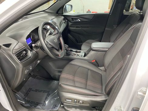 Used 2023 Chevrolet Equinox RS image 5