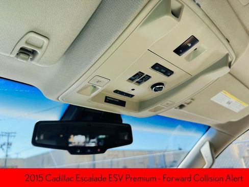 Used 2015 Cadillac Escalade ESV Premium image 27