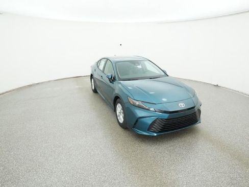 New 2026 Toyota Camry LE image 14