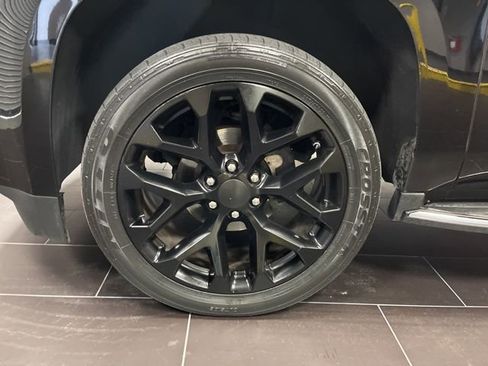 Used 2020 GMC Yukon XL SLT w/ Open Road Package image 17