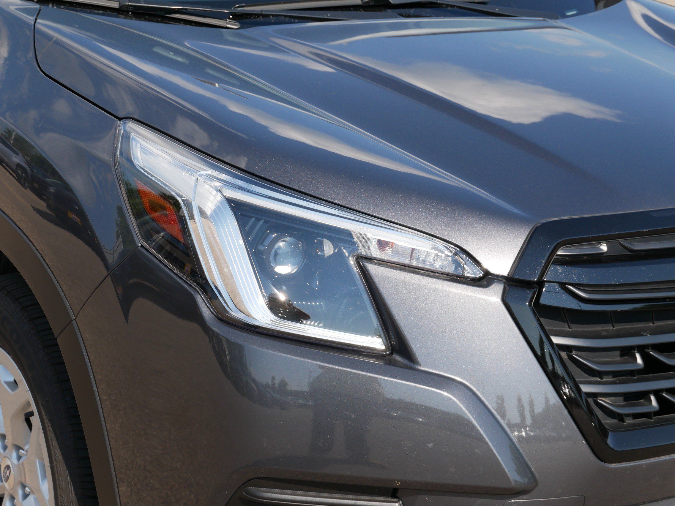 Used 2024 Subaru Forester AWD/4WD image 16