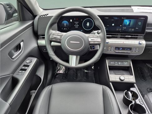 New 2026 Hyundai Kona Limited FWD image 12