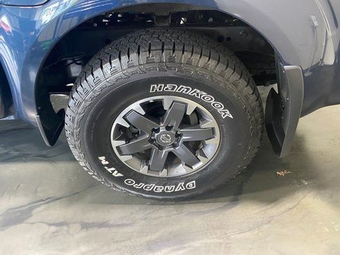Used 2020 Nissan Frontier PRO-4X w/ Pro-4x Utility Package AWD/4WD image 12