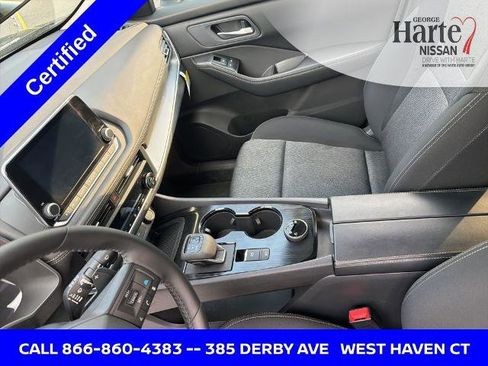 Certified 2026 Nissan Rogue SV AWD/4WD image 12