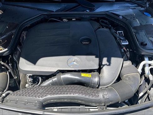 Certified 2023 Mercedes-Benz C 300 4MATIC Coupe image 9