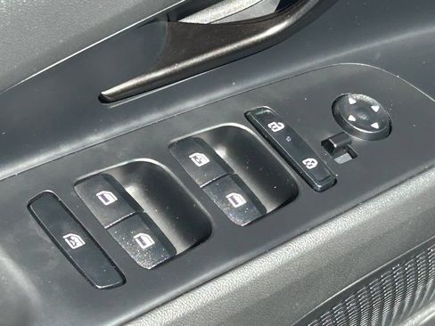 Used 2026 Hyundai Elantra Sport FWD image 24