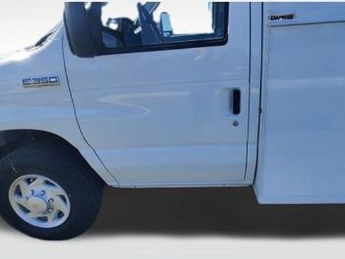 New 2025 Ford E-350 and Econoline 350 Super Duty w/ Power Equipment Group RWD image 2
