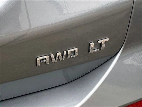 Used 2023 Chevrolet Equinox LT w/ Driver Convenience Package AWD/4WD image 27