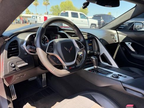 Used 2015 Chevrolet Corvette Z06 w/ 3LZ Preferred Equipment Group RWD image 23